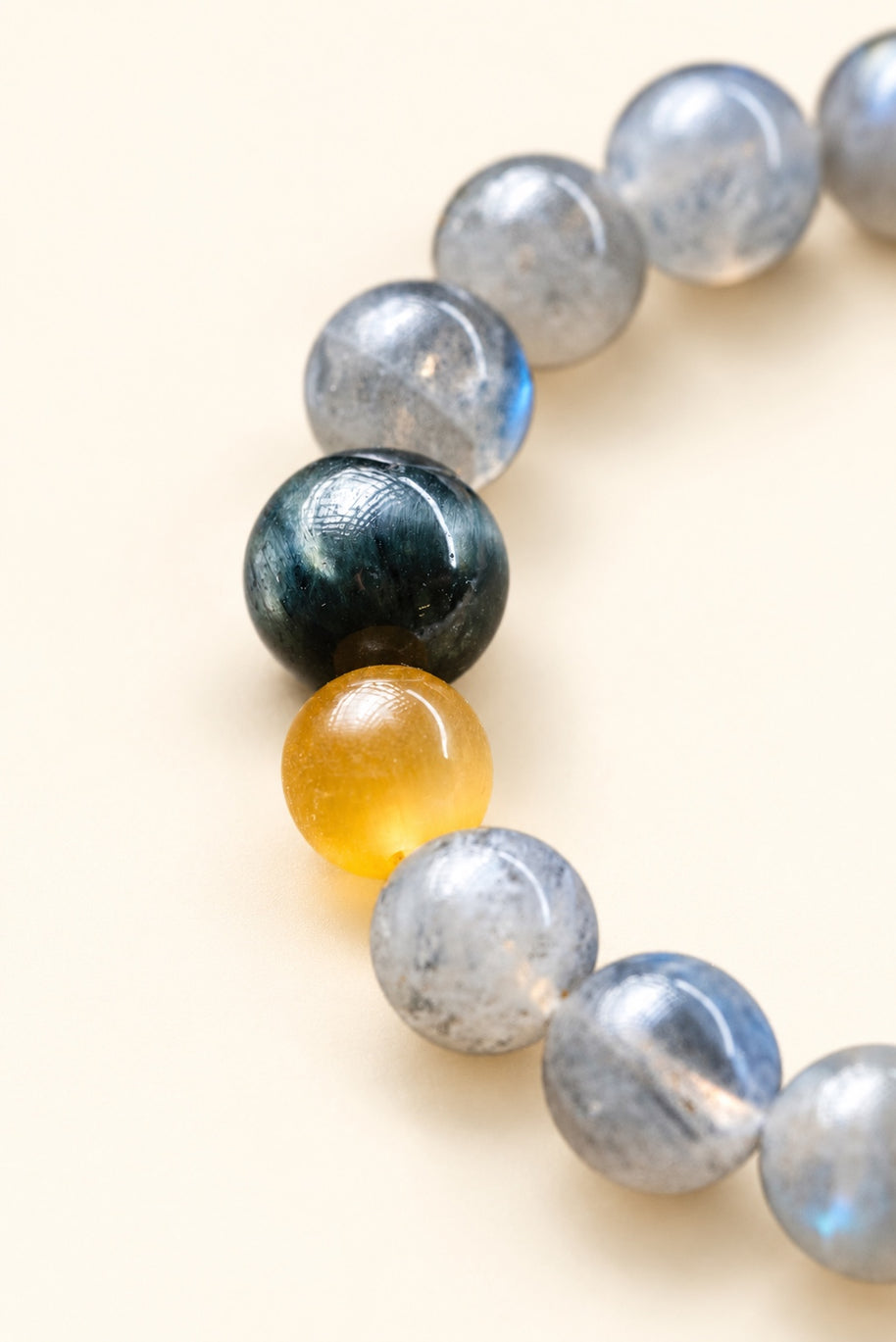 Transformation Moonlit Becoming Grey Moonstone Handmade Bracelet·Metal｜Refinement