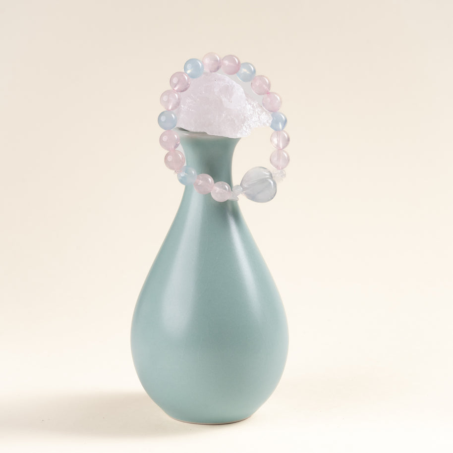 Calm Authentic Expression Gentle Undercurrent Rose Quartz Aquamarine Handmade Bracelet·Water｜Intuition — atmosphere image 1