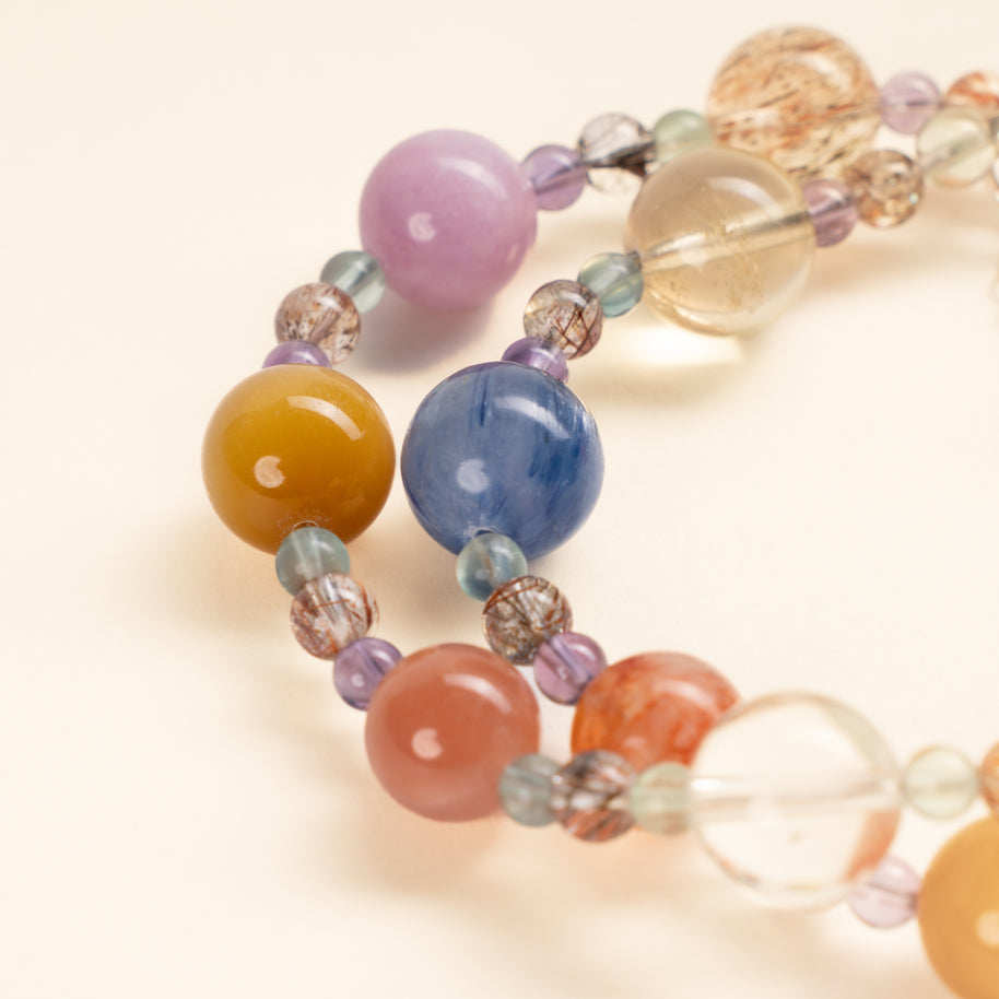 Calm Intuition Soft Evening Bloom Amethyst Green Fluorite Handmade Necklace·Fire｜Passion — detail image 1