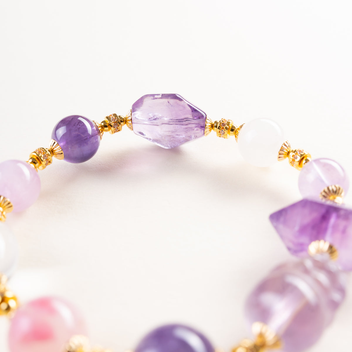 Under the Wisteria — detail image 1